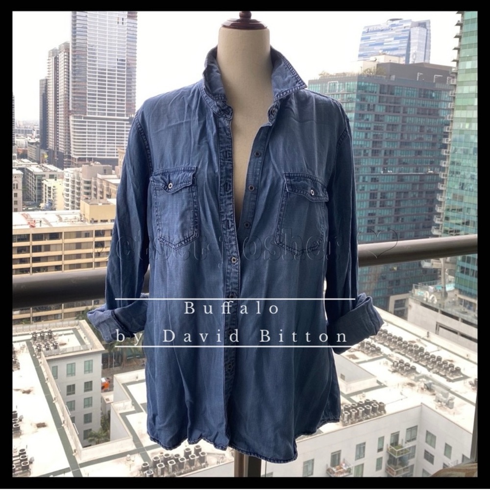 Vintage Buffalo David Bitton Denim blue button down shirt - L